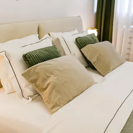 New High Ceilings - Cozy - Athenee Palace -invoce At Request Bucharest