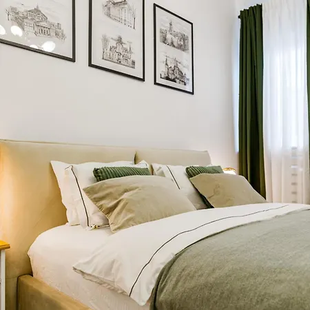 New High Ceilings - Cozy - Athenee Palace -invoce At Request *