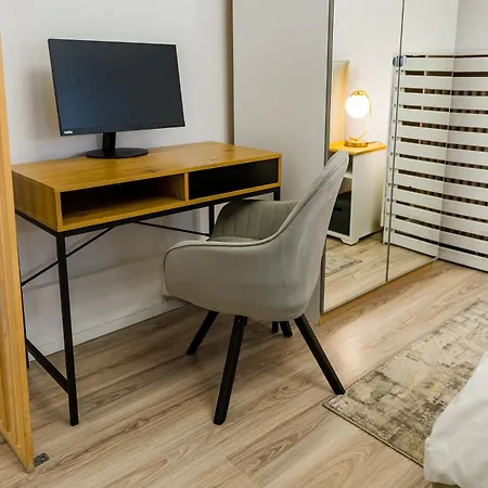 Apartment New High Ceilings - Cozy - Athenee Palace -invoce At Request