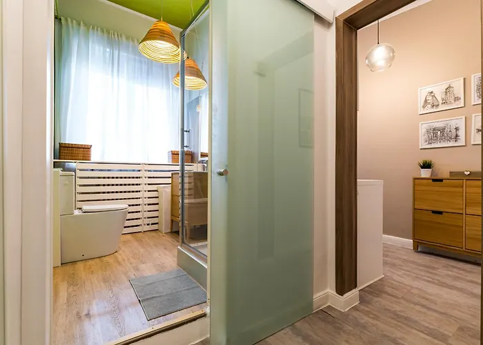 Apartman New High Ceilings - Cozy - Athenee Palace -invoce At Request Bukarest