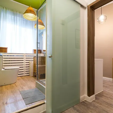 Apartman New High Ceilings - Cozy - Athenee Palace -invoce At Request Bukarest