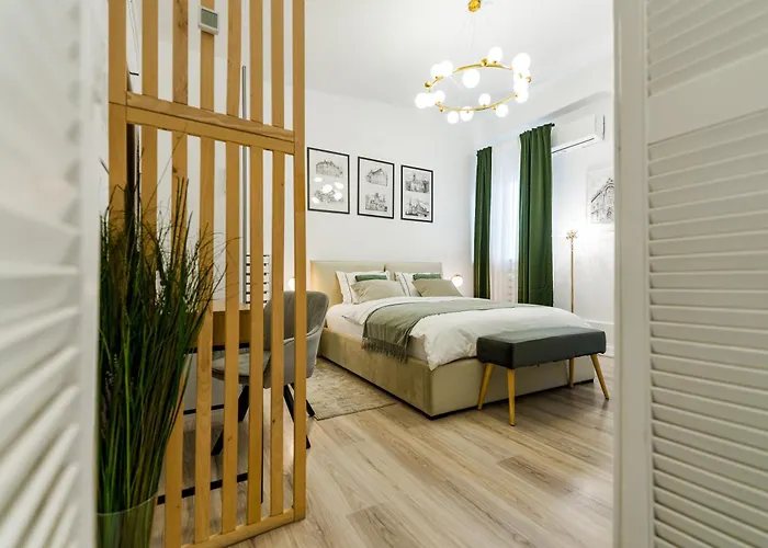 New High Ceilings - Cozy - Athenee Palace -invoce At Request