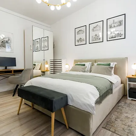 New High Ceilings - Cozy - Athenee Palace -invoce At Request * Bukareszt