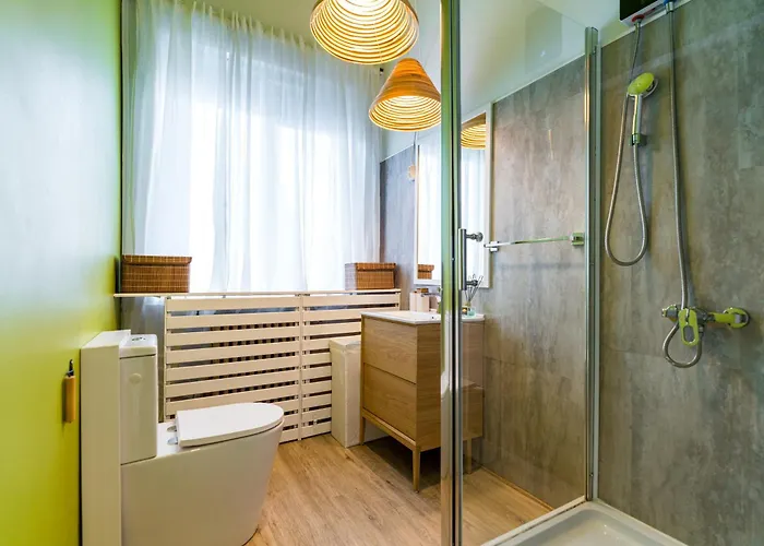 New High Ceilings - Cozy - Athenee Palace -invoce At Request Apartament