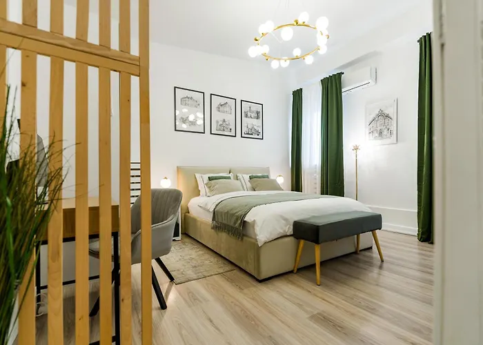 New High Ceilings - Cozy - Athenee Palace -invoce At Request *